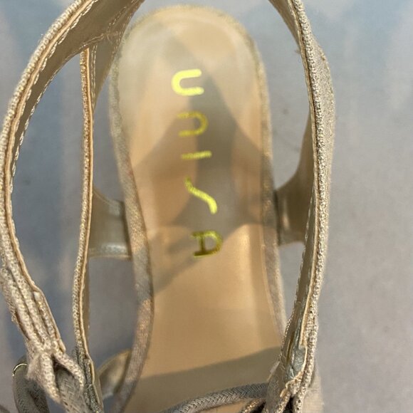 Unisa Gold Fabric Strappy Wedge Sandal SZ 10 Summer/Vacation/Boho Style NWB - Picture 9 of 9